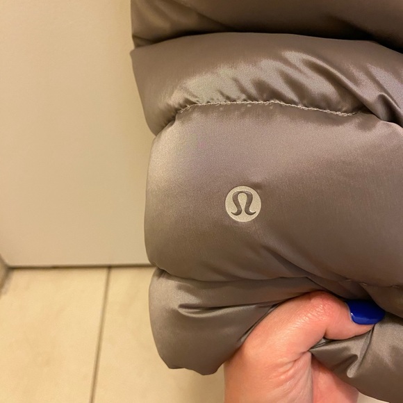 Lululemon Long Vest - Picture 7 of 8